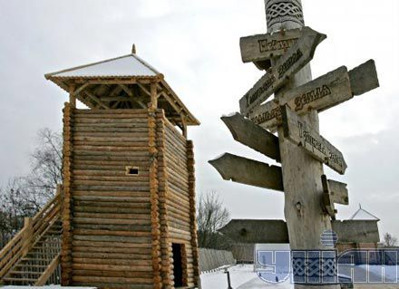 Под Киевом построили 4 усадьбы XI-XIII веков и 5 башен (фото)