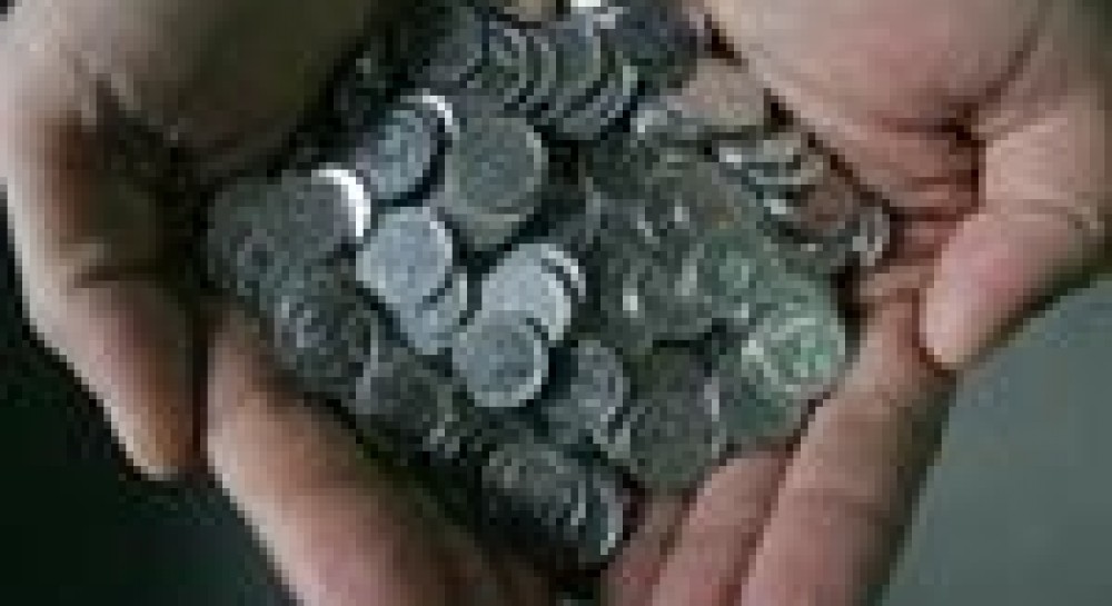 Життя без бюджету: жителі Тернопільщини недоотримують зарплати, під питанням – функціонування «швидкої»