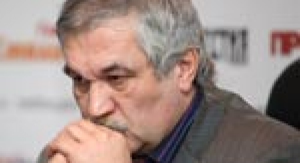 В.Шкляр: Ющенко – это Петлюра, Тимошенко – Скоропадский, а Януковичу нет аналогий
