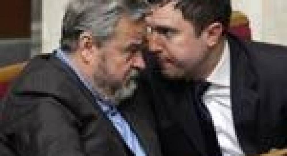 Вехи недели. Онопенко «порешал» за зятя, в ВР образовалась мухоловка