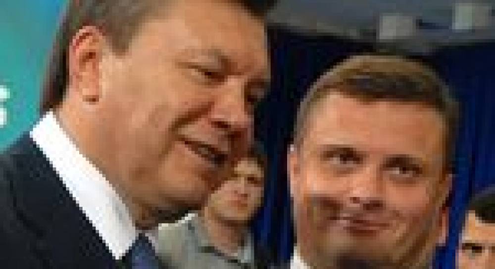 Янукович знайшов інтерфейс: навіщо влада симулює демократію?