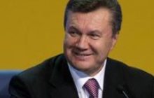 Губернатори скидаються на подарунок Януковичу