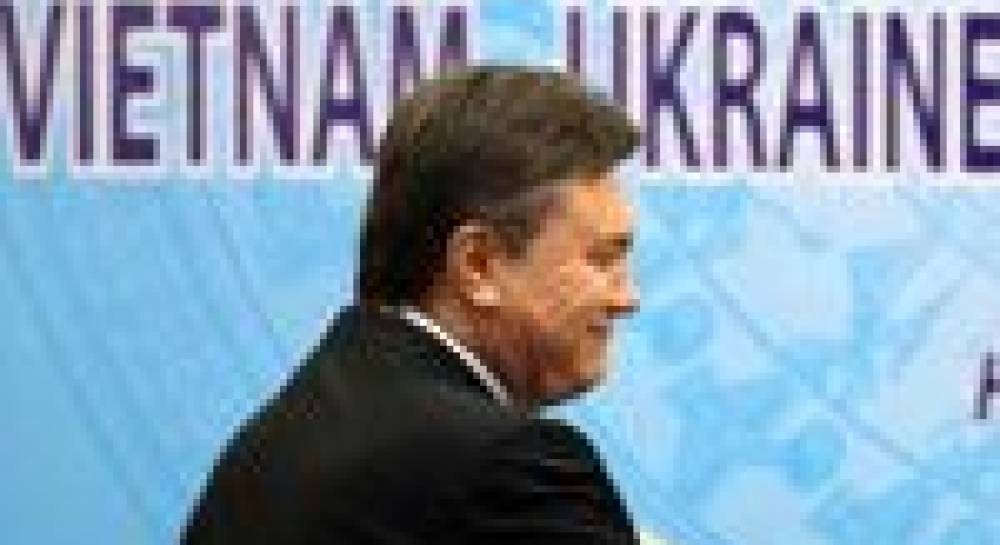 Южно-Азиатское турне Януковича: за деньгами и экзотикой (фоторепортаж)