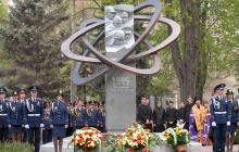 На території МВС відкрили пам’ятний знак міліціонерам-ліквідаторам. Відео