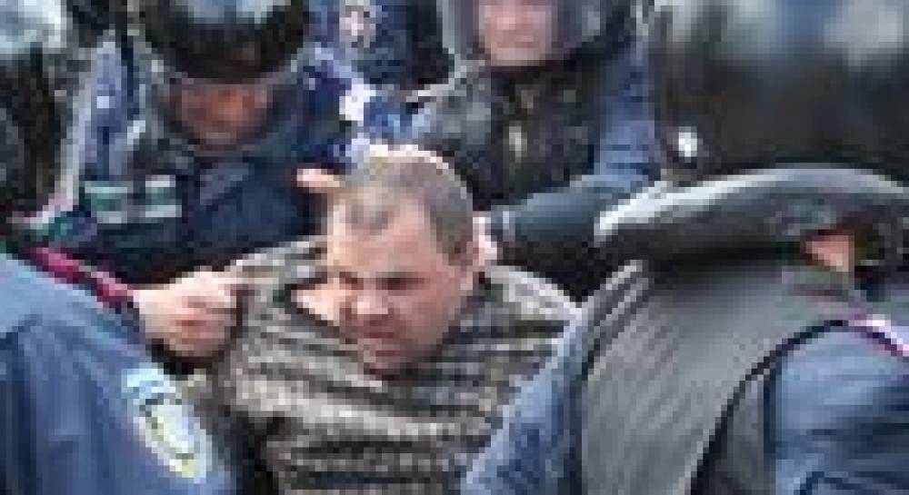 9 мая во Львове: технология классической провокации