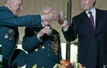 Янукович примет участие в собрании по случаю годовщины Победы
