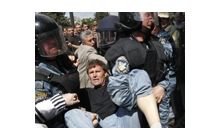 "Регіонали пропонували нам компроміс: уряд Азарова буде усунуто, за це ми маємо відмовитися від протесту"