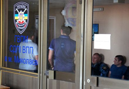 Миколаївських журналістів побили «заїжджі» податківці з Києва?