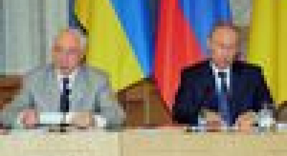 Переговоры в Москве: как репортер УНИАН чуть Путина с Азаровым не поссорил