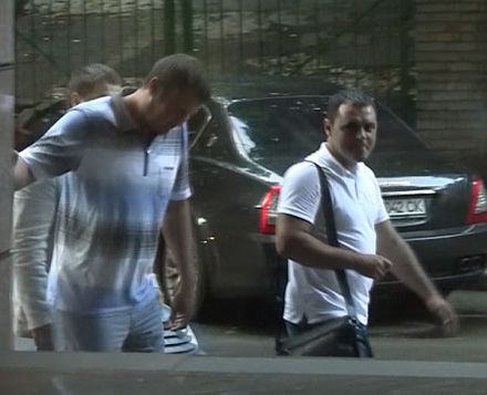 Син Януковича не міг знайти дорогу додому? (відео)