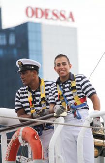 Военный парусник назвали в честь последнего императора ацтеков (фото)