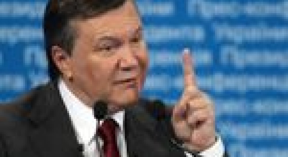 На мітинг «за Януковича» – тільки за списками