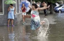 Штормове попередження оголосили в Криму на п`ятницю