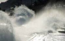 У Криму штормове попередження продовжили до неділі