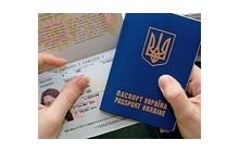 Угорці демонструють упередженість до України та Польщі?
