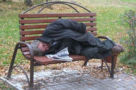 Харьковских бомжей показывают в Нью-Йорке (фото)