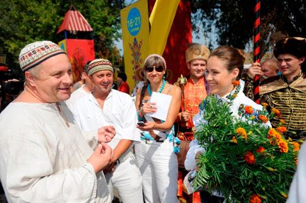 Королевська: Китайським вишиванкам не місце в Україні