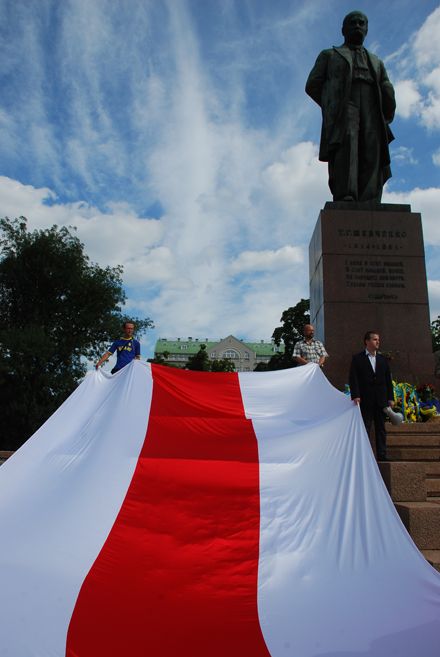 У Києві відсвяткували 20-ту річницю незалежності Білорусі