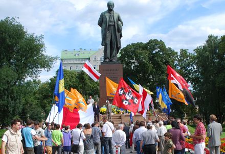 У Києві відсвяткували 20-ту річницю незалежності Білорусі