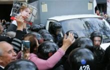 Автозак с Тимошенко двинулся к Лукьяновскому СИЗО
