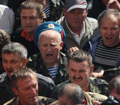 Бывшие воины-афганцы во время акции протеста против сокращения льгот для 16 категорий граждан. Киев, 20 сентября