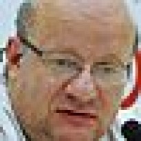  не победить, так дискредитировать