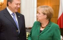 Янукович знову запрошує Меркель в Україну