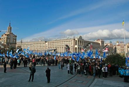 Збітнєв на мітингу профспілок закликав провести загальнонаціональний страйк