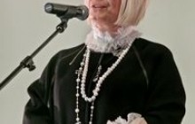 Ганна Герман написала новелу про зубату жінку