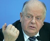 Шушкевич видит, что Украина и Россия идут дорогой Беларуси