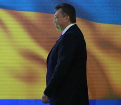 Виктор Янукович во время пресс-конференции, посвященной итогам года. Киев, 21 декабря
