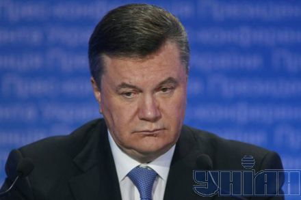 Янукович відзвітував про фундамент
