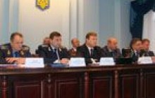 Обласна прокуратура переймалася землею та дітьми