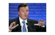 Янукович переадресував Азарову претензії, почуті на прес-конференції