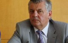 Янукович заборонив губернаторам сідати за кермо