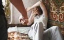 За «виховання» дружини кулаками отримав ножа в груди