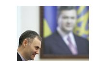 Фінанси України стали «сімейною» справою