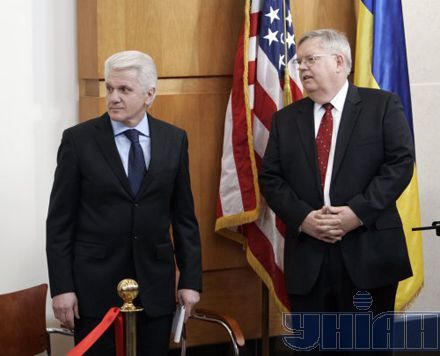 
Посольство США в Україні переїхало на нову адресу
