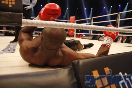 Триумф Владимира Кличко в Дюссельдорфе