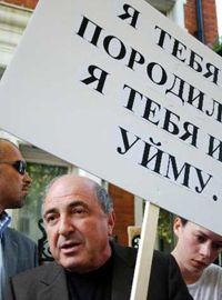 Борис Березовский: Это вопрос времени — сколько еще будет продолжаться изнасилование шпаной огромного государства