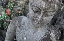 У Китаї знайшли три тисячі статуй Будди (фото)