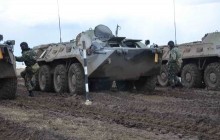 Чорні берети на БТРах долатимуть 100-кілометрові марші в Криму (фото)