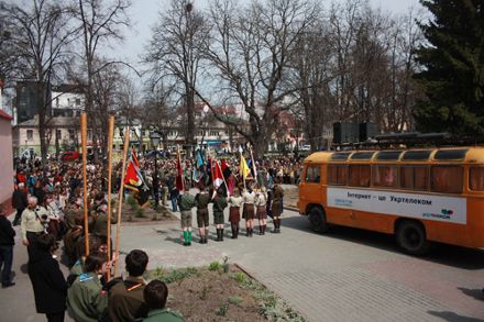 У Луцьку та Івано-Франківську відзначили 100-річчя Пласту У Луцьку та Івано-Франківську відзначили 100-річчя Пласту