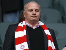 Ули Хенесс/ Фото c сайта FootNews.com.ua