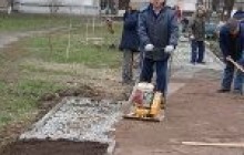Киян на вулицю веде любов до чистоти і до порядку