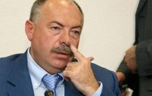 Пискун отрицает, что выехал из Украины: Никто на меня не наезжал
