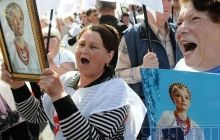 Возле больницы Тимошенко собирается митинг - из Киева приехали нардепы