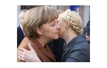 Вехи недели. Синяки Тимошенко, взрывы в Днепропетровске и немолчание Европы