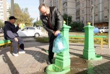 В Киеве бюветы в случае чрезвычайной ситуации подсоединят к генераторам