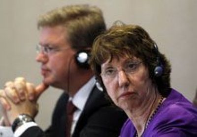 Штефан Фюле и Кэтрин Эштон Штефан Фюле и Кэтрин Эштон